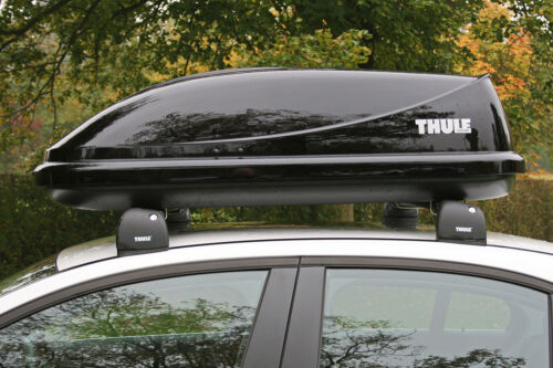 Thule gloss black roof shop box